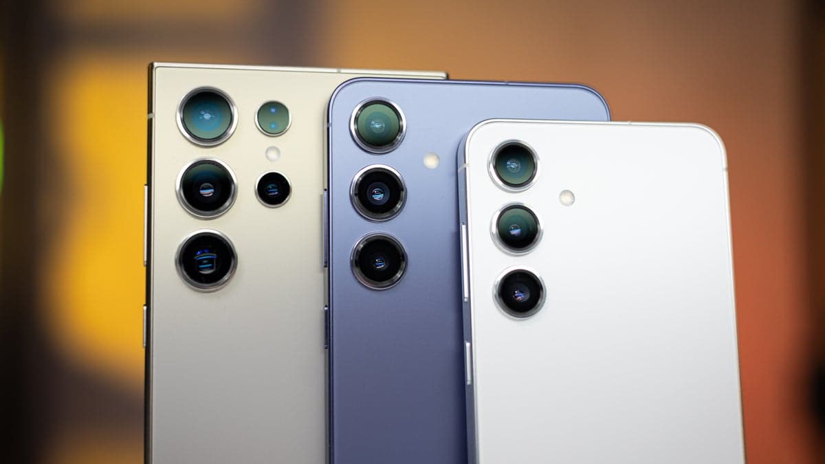 Samsung has paused the rollout of its One UI 8 update for some Galaxy phones, but the reason is currently unknown.