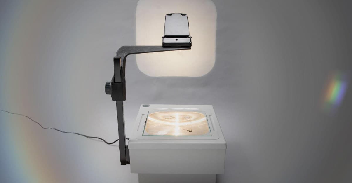 How overhead projectors took over your classroom - The Verge