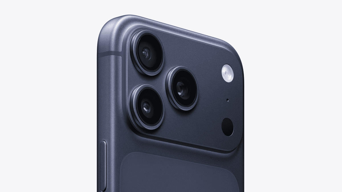 A rumored iPhone 17 design is generating strong reactions.