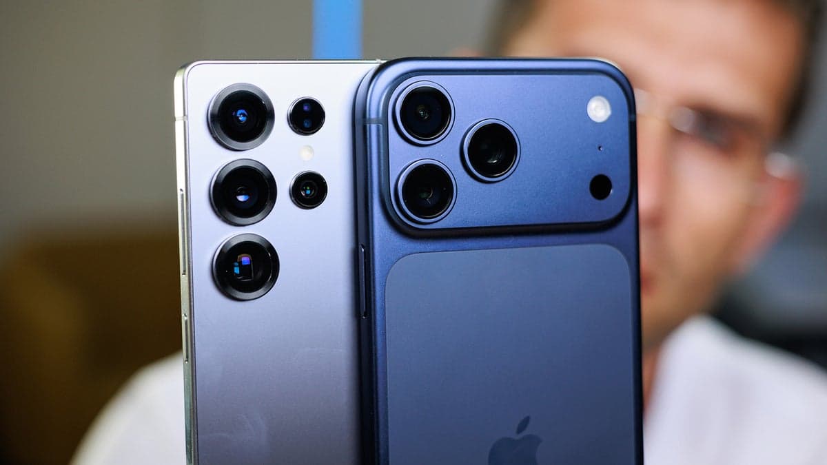 A comparison of sample photos has surfaced, pitting the iPhone 17 Pro Max against the Galaxy S25 Ultra.