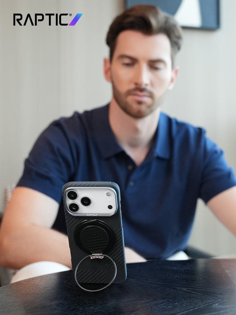 A guide helps users choose the best case for the upcoming iPhone 17 models. image 3