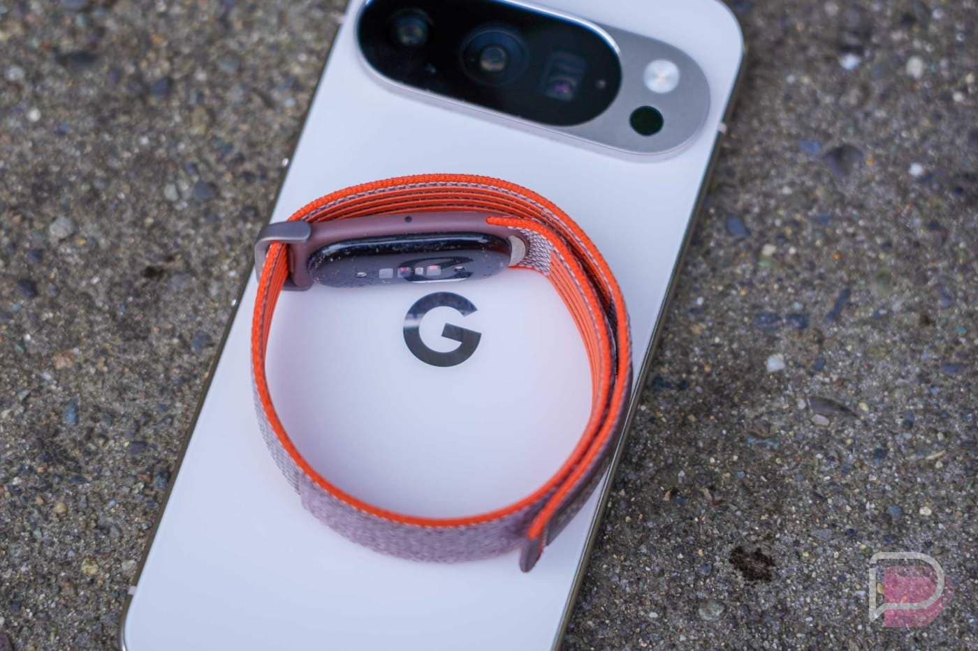 Is This a New Google Fitbit Device With a Screen? - Droid Life image 2