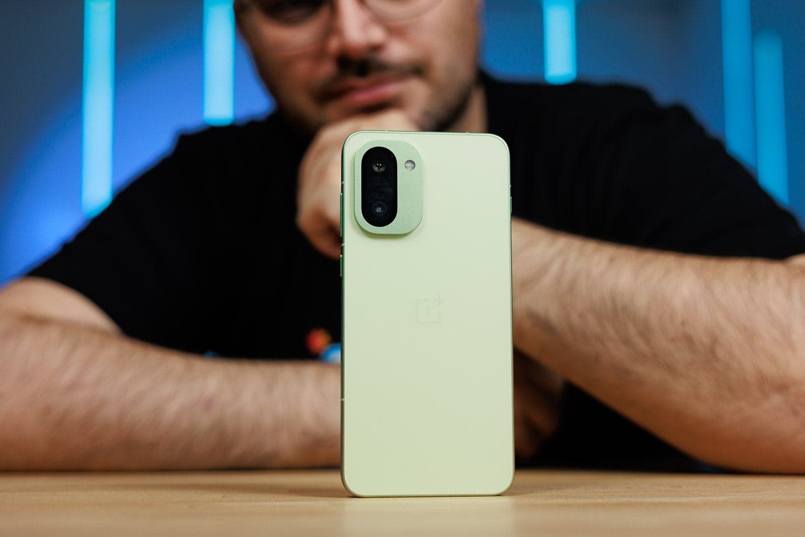OnePlus has announced an unexpected upgrade to one of its flagship phones, expanding its existing model options.