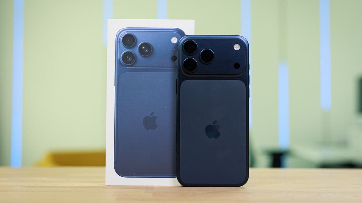 Nearly half of iPhone 17 users are experiencing issues with making calls.