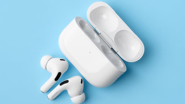 5 Common Problems Owners Have With Apple AirPods - bgr.com image 2