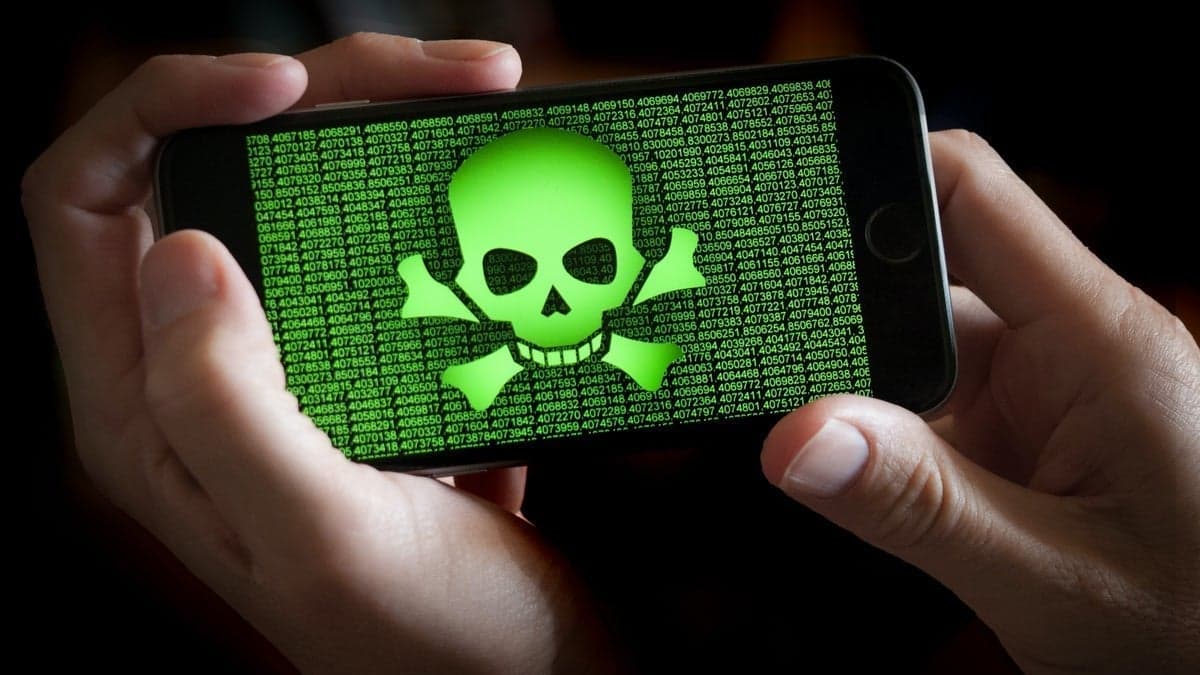 A new Android malware called NGate can steal debit card information and PINs.