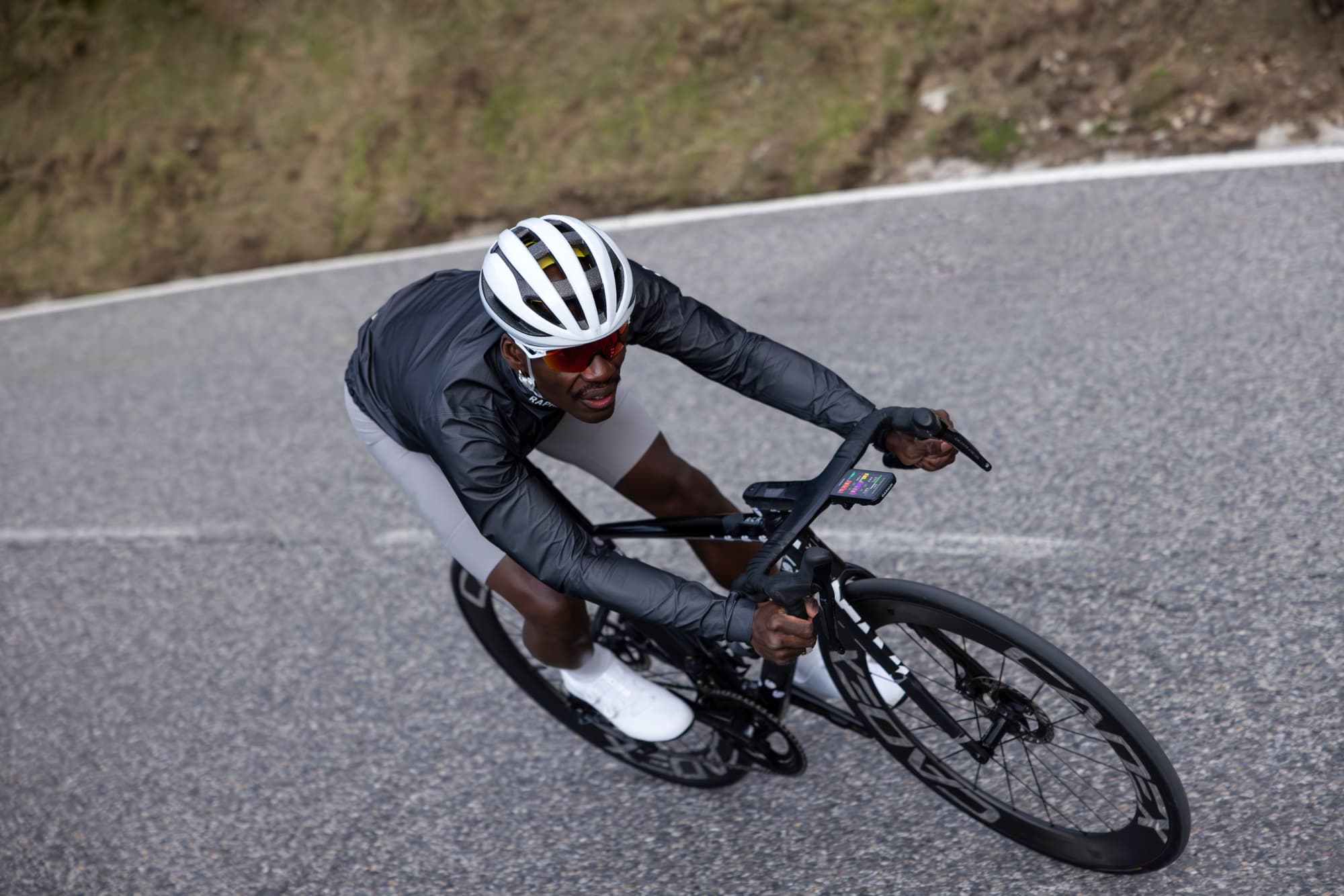 Garmin launches Edge 1060 bike computer with voice control, alongside new Edge Explore computers and Tacx Nēra smart trainer - BikeRadar image 2