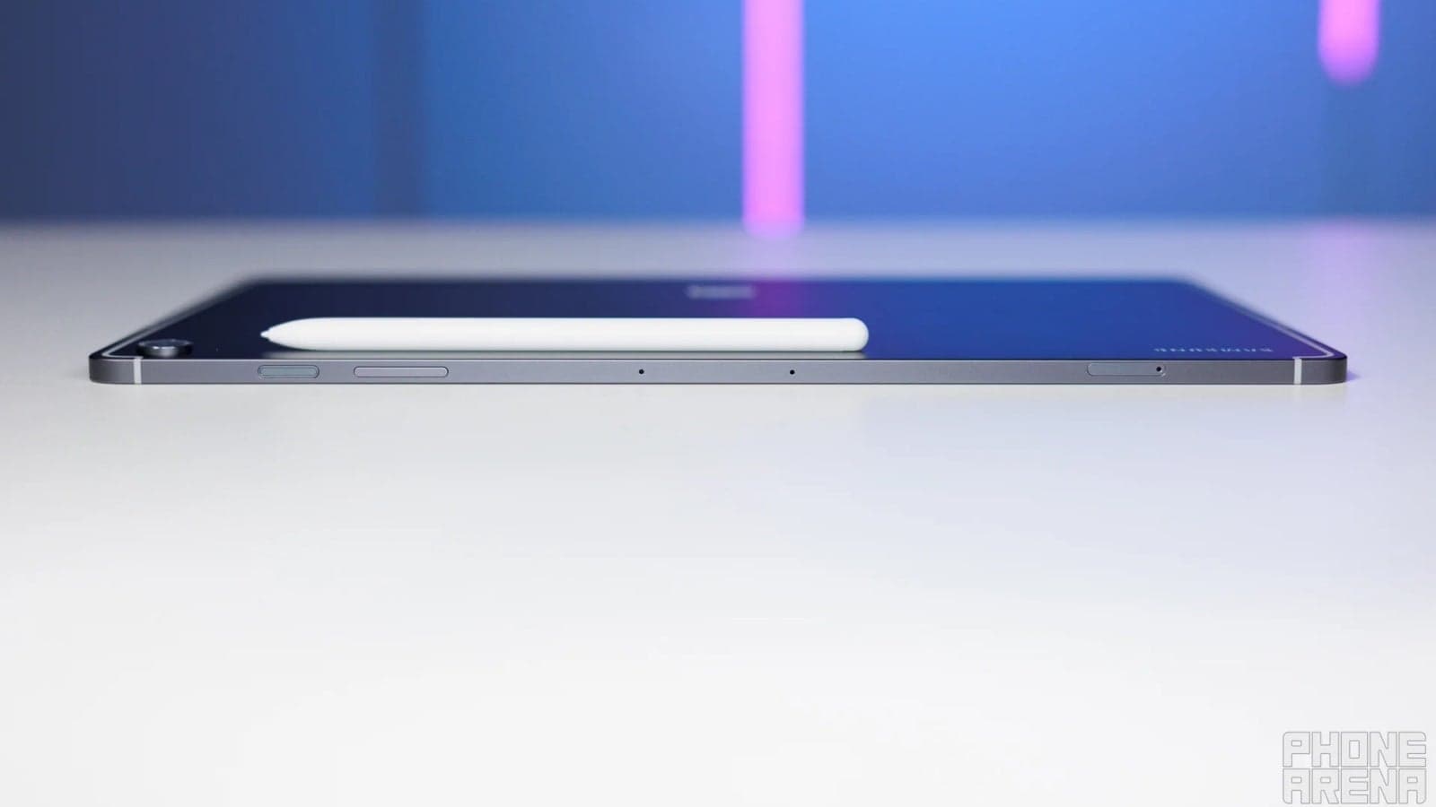 Marvelous Galaxy Tab S10 FE+ deal slashes $220 off Samsung's jumbo-sized mid-ranger with no strings