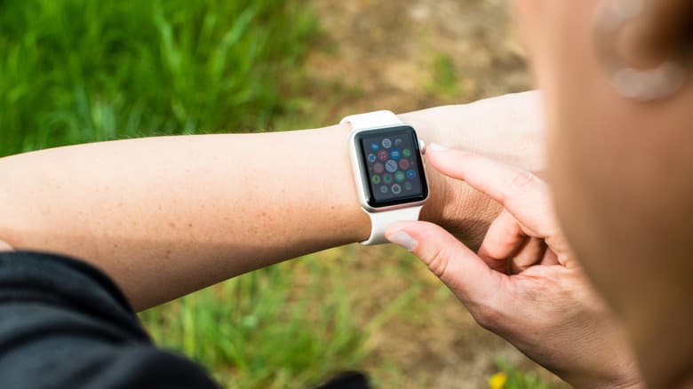How To Restart Your Apple Watch When It's Frozen image 3