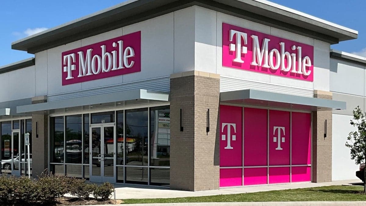 T-Mobile has announced a plan to maintain connectivity for customers during disasters and severe weather.