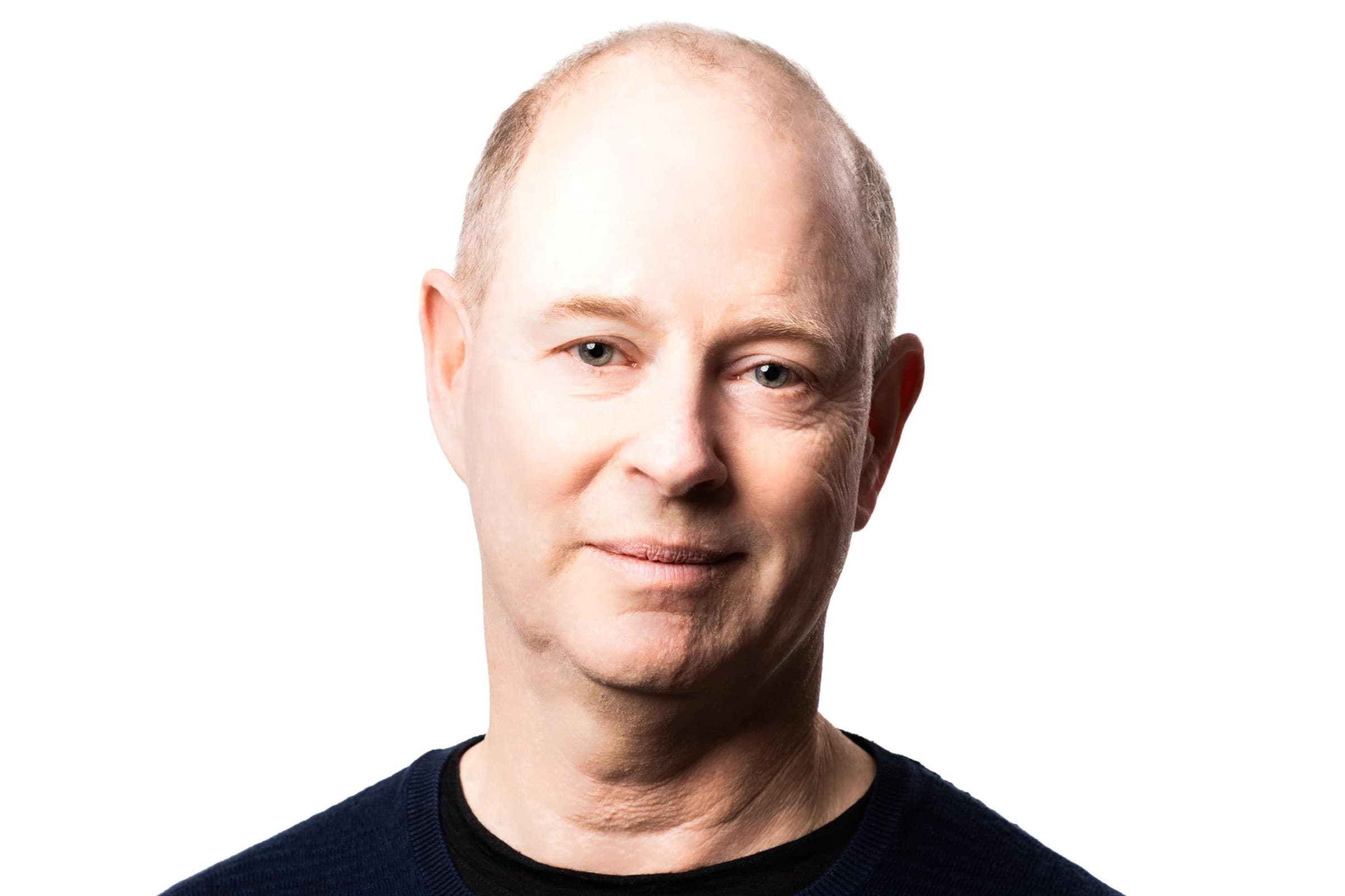 Microsoft’s head of comms is leaving after almost 20 years - The Verge image 3
