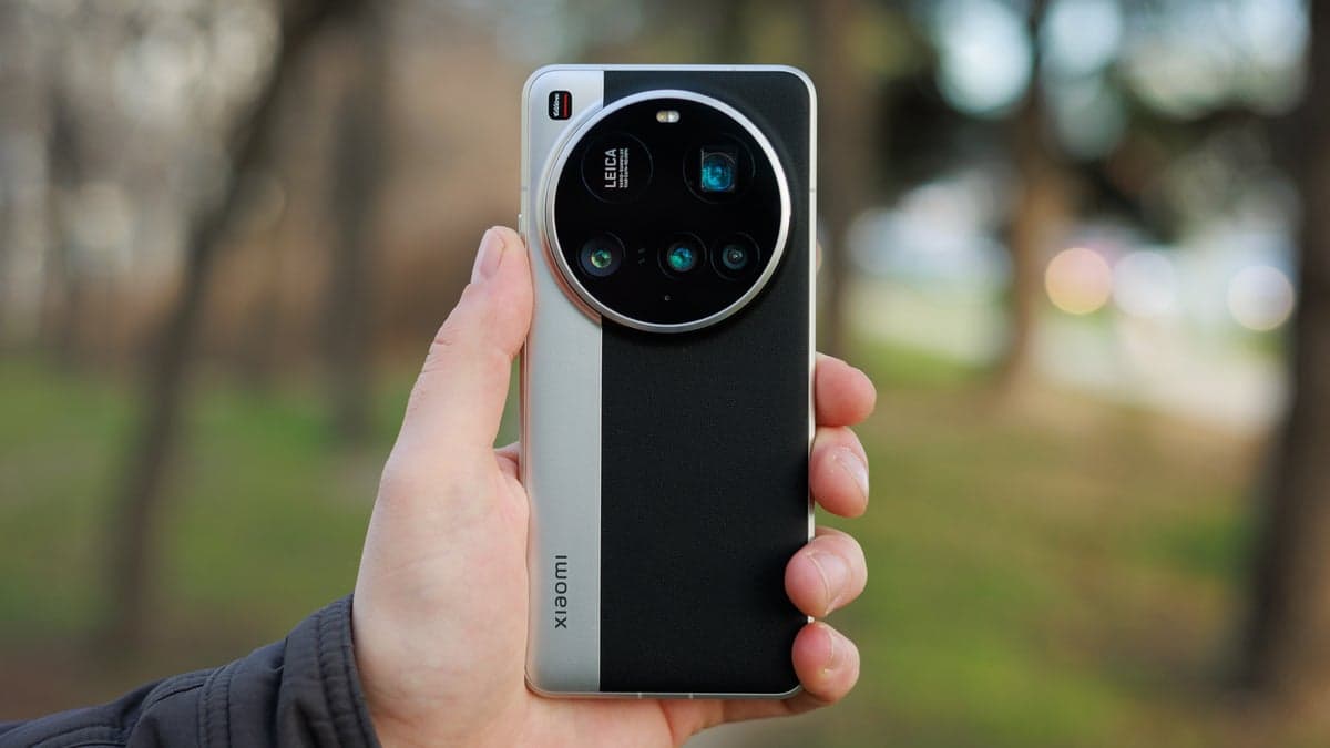 The Xiaomi 17 Ultra is rumored to feature a quad-camera system with enhanced zoom capabilities.