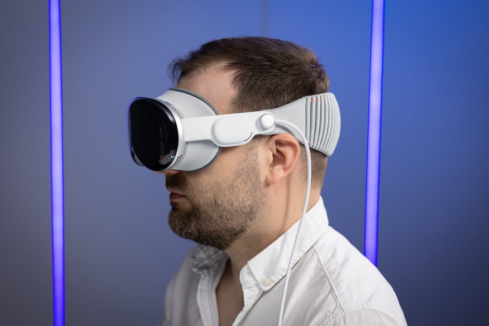 Apple is potentially releasing an updated version of the Vision Pro with a new design.