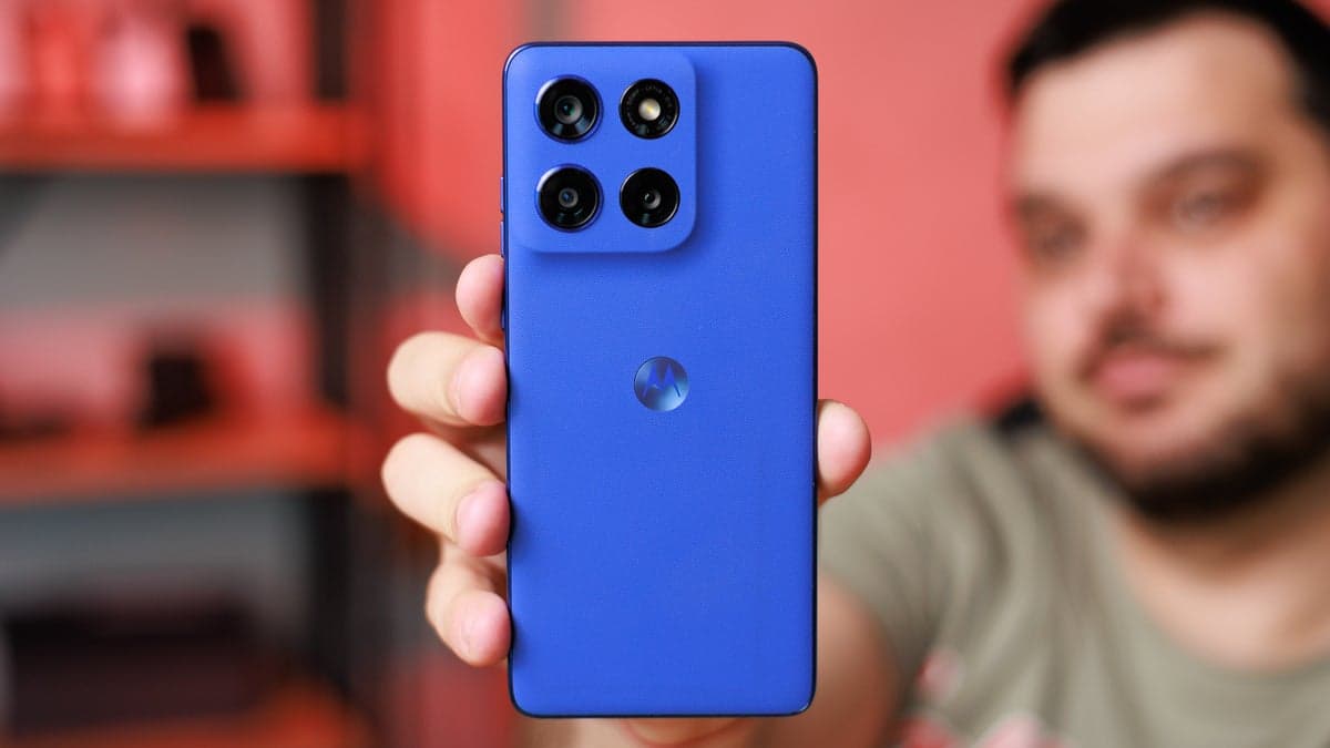 Leaked images show Motorola's upcoming mid-range phone, which aims to compete with the Galaxy S26 Ultra.