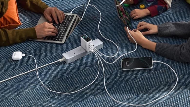 5 Anker Phone Accessories You Should Try Instead Of The Official Versions - bgr.com image 5