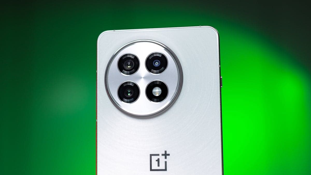 The first Snapdragon 8 Gen 5 smartphone will be available globally.