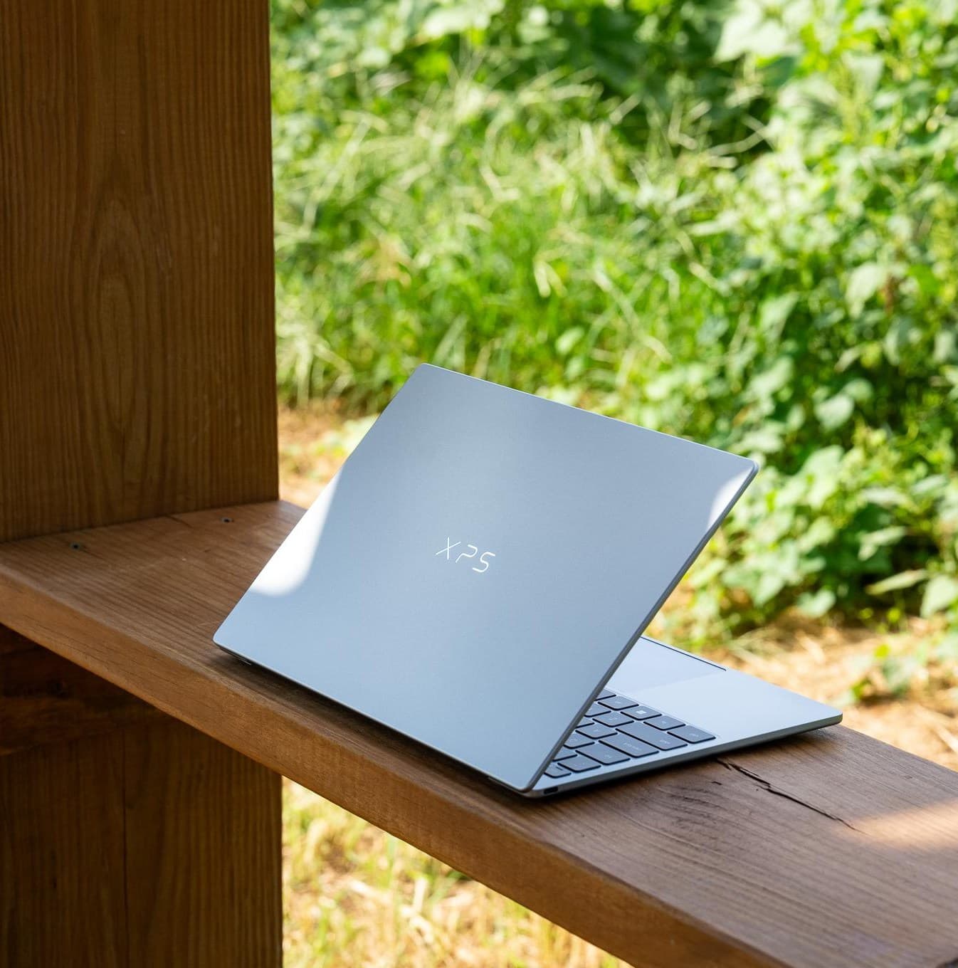The Dell XPS 13 is the first real competitor to the MacBook Neo - The Verge image 4