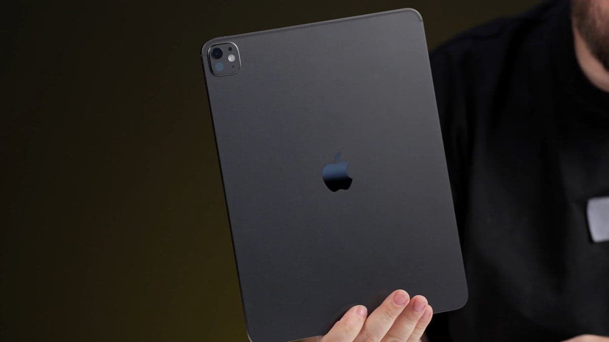 A leaked unboxing suggests the new iPad Pro with the M5 chip will offer significant performance improvements.