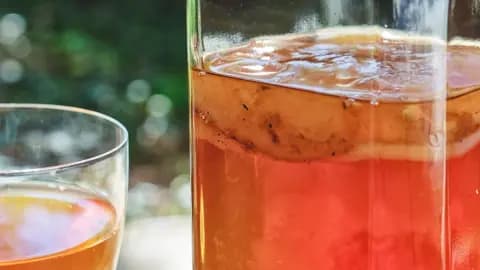 Are 'miracle' gut aids such as kombucha really good for you? - BBC image 3