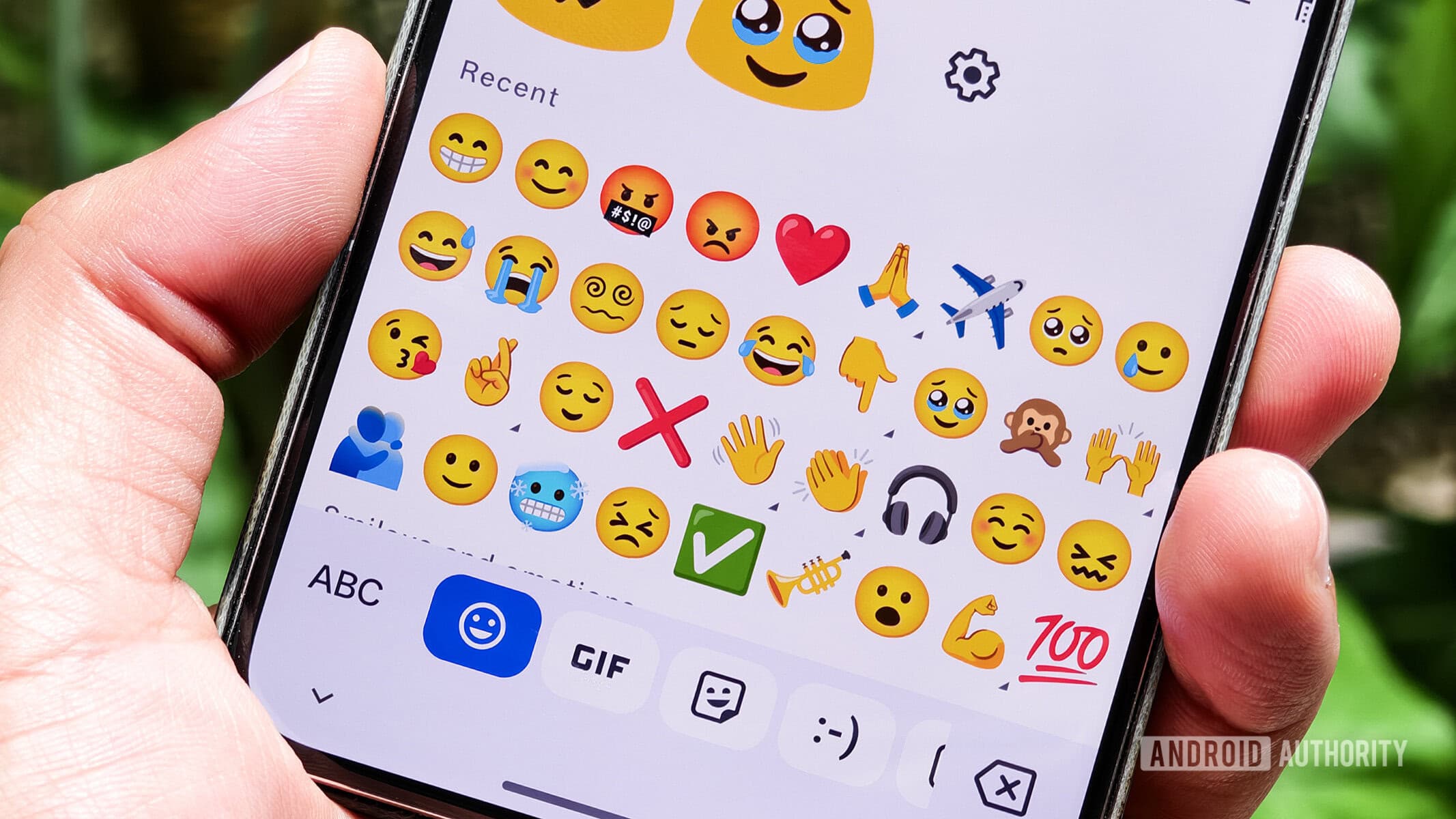 Android's brand-new 3D emoji are rolling out more widely - Android Authority image 2