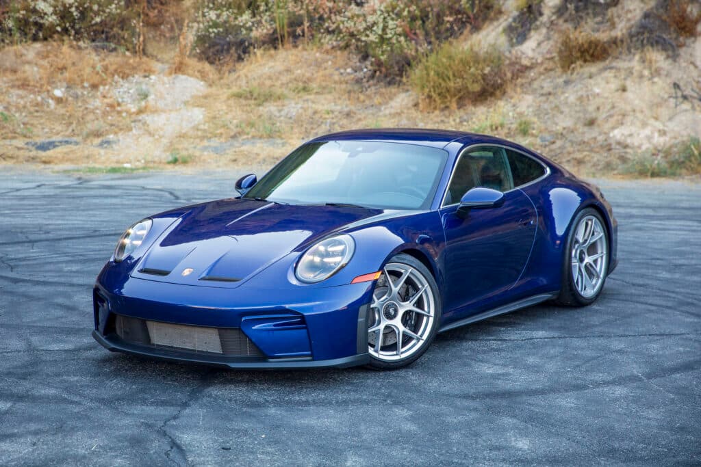 The Porsche 911 GT3 Touring punches above its weight class - Ars Technica image 3