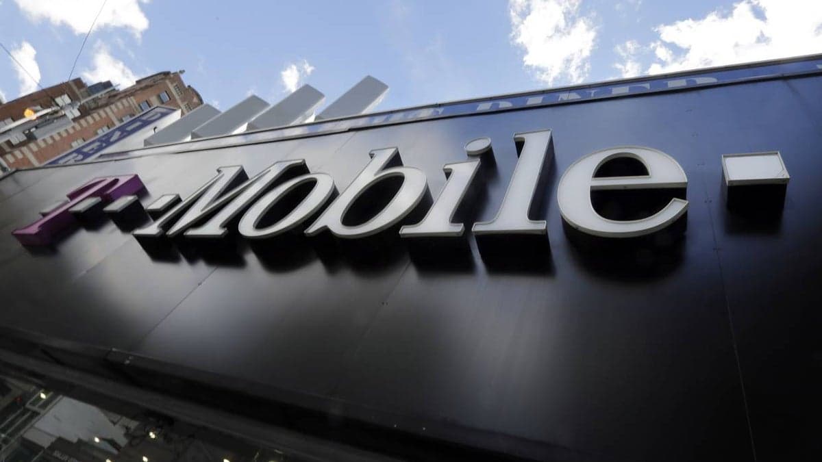 T-Mobile is offering its customers a cozy gift for its T-Mobile Tuesdays promotion.