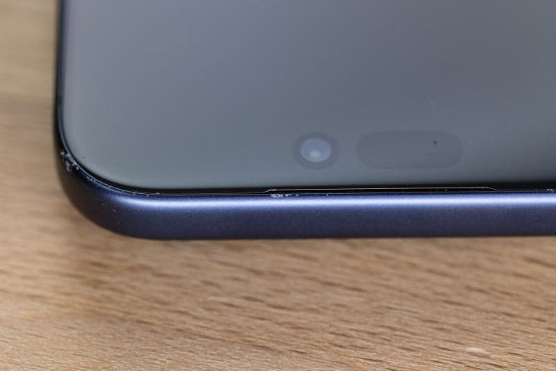 Apple is reportedly testing a more fragile aluminum design for the iPhone 17 Pro. image 2