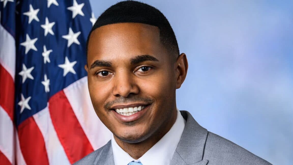 US Rep proposes bill to give video game buyers "ownership," not "a license" - Ars Technica image 3
