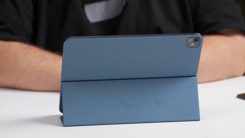 A leaked unboxing suggests the new iPad Pro with the M5 chip will offer significant performance improvements. image 4