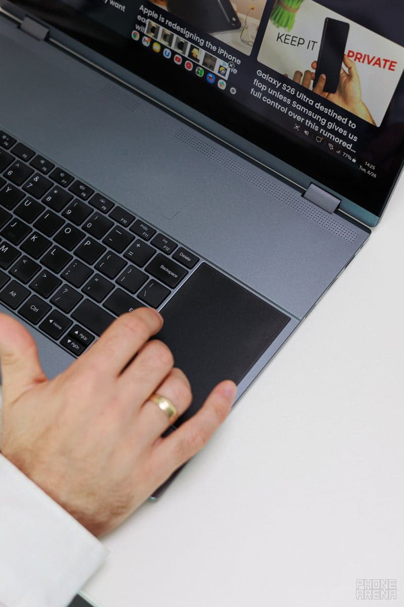 A new lapdock, the UPerfect UDock X 15.6 Pro, aims to provide an extreme Samsung DeX experience. image 6