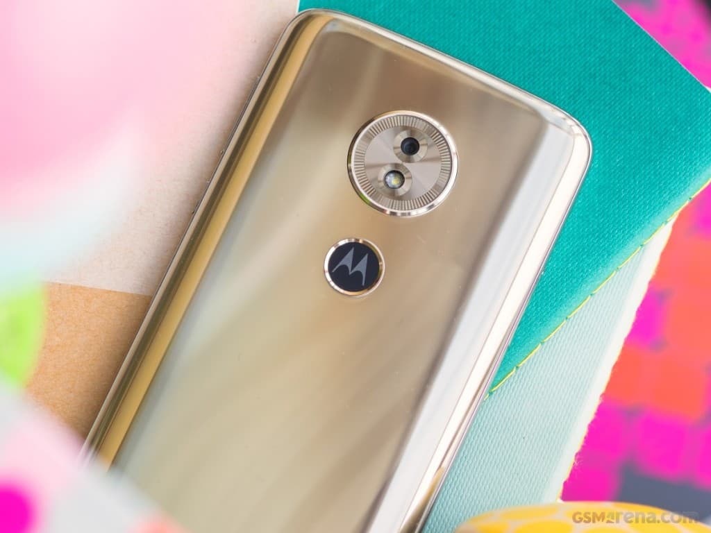 Motorola Moto G6 Play image 3