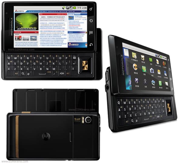 Motorola MOTO XT702