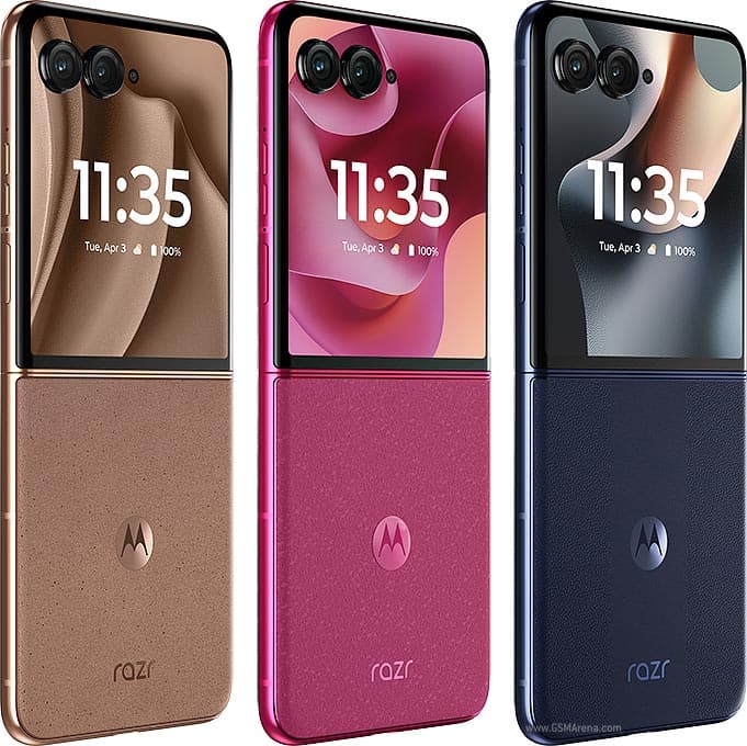 Motorola Razr+ 2025 image 2