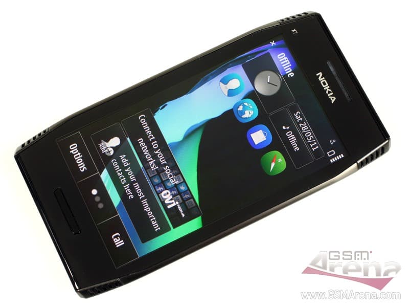 Nokia X7-00 image 2