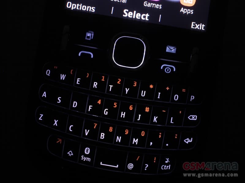 Nokia Asha 200 image 4