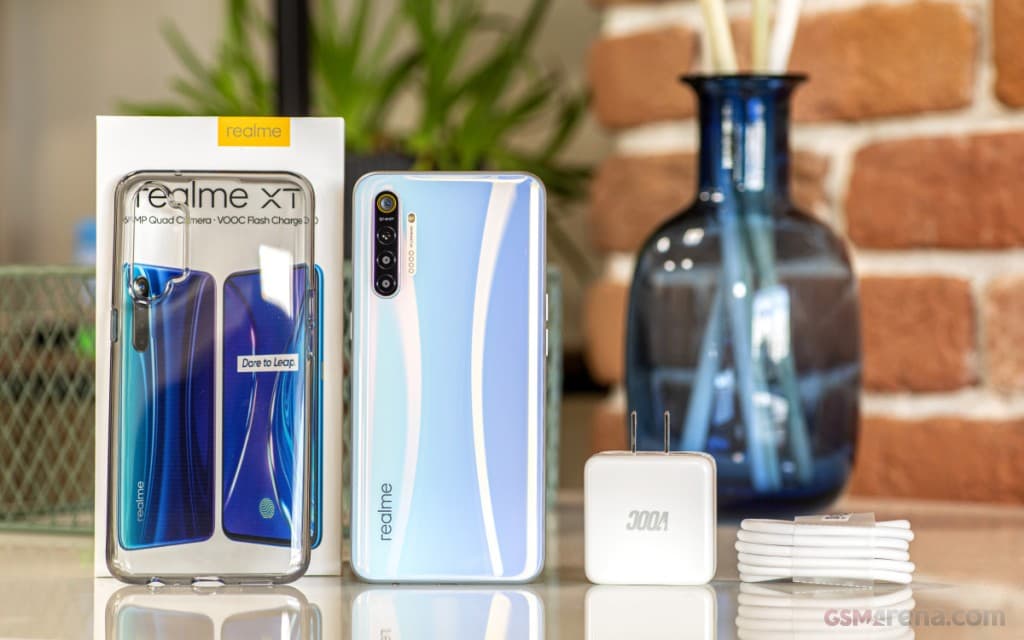 Realme XT gallery image 2