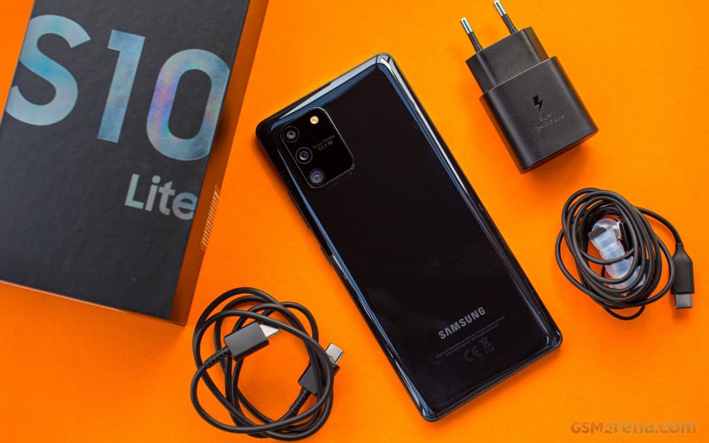 Samsung Galaxy S10 Lite image 4