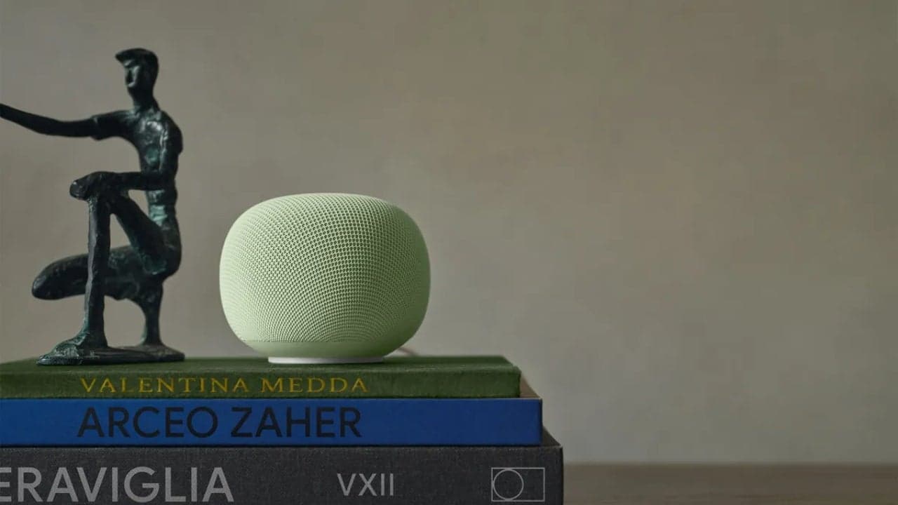 Google has released a new smart speaker, Google Home, which will replace two older Nest devices featuring the Gemini technology.