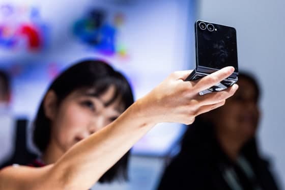 Welcome to a new (and expensive) era of foldable phones - NBC News image 3